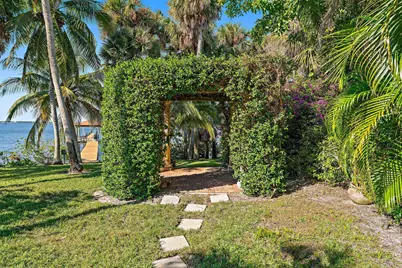 11 Wendy Lane, Sewalls Point, FL 34996 - Photo 20