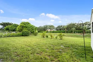 372 SE Oakridge Dr, Port Saint Lucie, FL 34984 - Photo 26