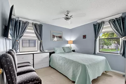 7657 Tahiti Lane, Unit #202, Lake Worth, FL 33467 - Photo 12