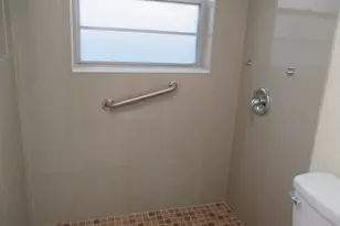 31 Canterbury B, West Palm Beach, FL 33417 - Photo 12