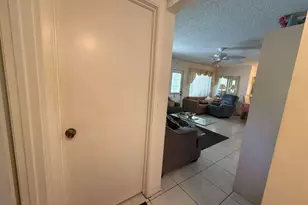 213 Pine HOV Cir, Greenacres, FL 33463 - Photo 4
