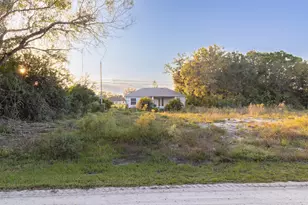 8977 100th Ave, Vero Beach, FL 32967 - Photo 1