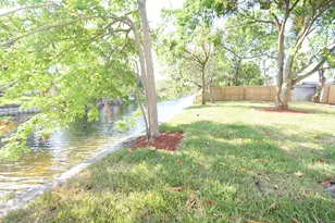 3541 NW 37th Ave, Lauderdale Lakes, FL 33309 - Photo 4