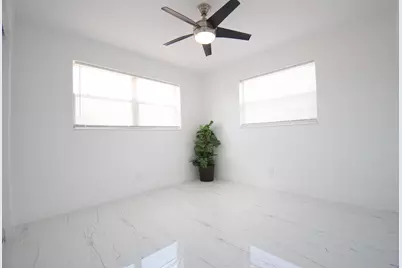 3541 NW 37th Avenue, Lauderdale Lakes, FL 33309 - Photo 20