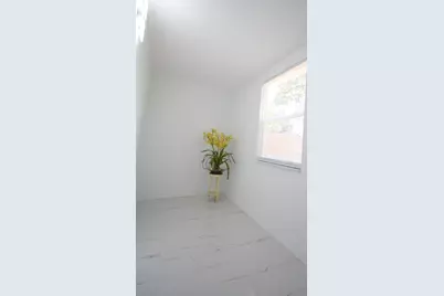 3541 NW 37th Avenue, Lauderdale Lakes, FL 33309 - Photo 22