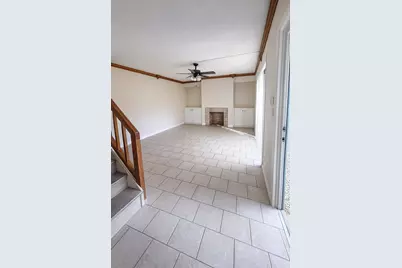 238 Lake Arbor Drive, Palm Springs, FL 33461 - Photo 4