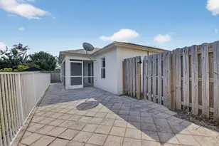 1430 Red Apple Ln, West Palm Beach, FL 33415 - Photo 36