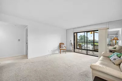 14500 Stirling Way, Unit #405, Delray Beach, FL 33446 - Photo 10