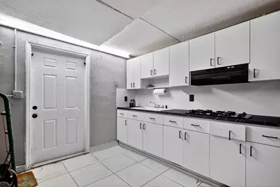 6120 NW 110th Terrace, Hialeah, FL 33012 - Photo 36