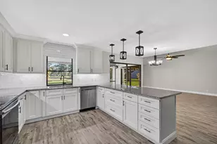 13302 Touchstone Pl, Palm Beach Gardens, FL 33418 - Photo 6