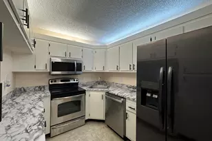 3664 Alder Dr, West Palm Beach, FL 33417 - Photo 10