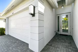 11621 SW Hawthorne Hill Rd, Port Saint Lucie, FL 34987 - Photo 10