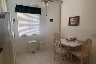 15 Harbour Isle Dr W Unit #Ph 5, Fort Pierce, FL 34949 - Photo 4