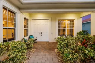 12085 Aviles Cir, Palm Beach Gardens, FL 33418 - Photo 8