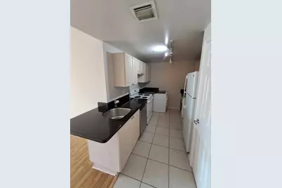 2100 Greenview Shores Boulevard, Unit #510, Wellington, FL 33414 - Photo 8