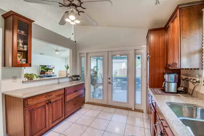 6690 SE Raintree Avenue, Stuart, FL 34997 - Photo 14