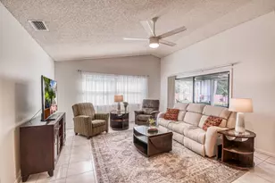 6690 SE Raintree Ave, Stuart, FL 34997 - Photo 4