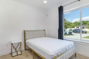 420 NW 145th St, Miami, FL 33168 - Photo 22