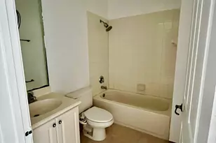 325 Mulberry Grove Rd, West Palm Beach, FL 33411 - Photo 20