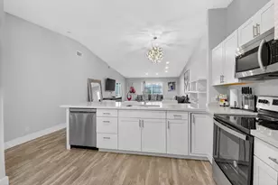 8256 Summerbreeze Ln, Boca Raton, FL 33496 - Photo 14