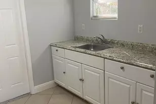 508 57th St, West Palm Beach, FL 33407 - Photo 16