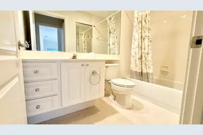 7701 Pine Island Way, West Palm Beach, FL 33411 - Photo 10