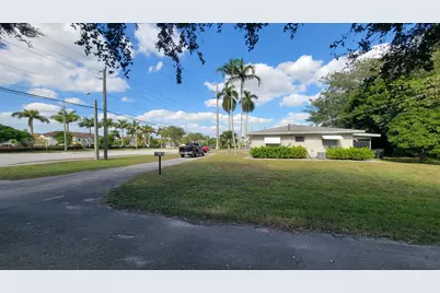 3340 S Jog Road, Greenacres, FL 33467 - Photo 20