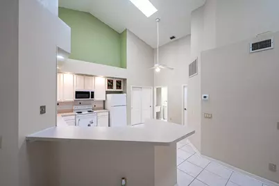 1657 SW Harbour Isles Circle, Port Saint Lucie, FL 34986 - Photo 20