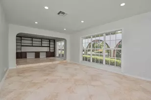 6749 S Grande Dr, Boca Raton, FL 33433 - Photo 8