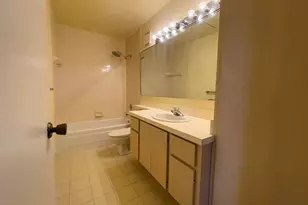 27 Clinton Ct, Royal Palm Beach, FL 33411 - Photo 30