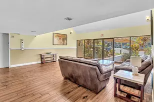 220 Lakeview Dr, Weston, FL 33326 - Photo 42