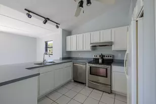 2352 SE West Blackwell Dr, Port Saint Lucie, FL 34952 - Photo 8