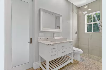 200 NW 10th Street, Boca Raton, FL 33432 - Photo 32