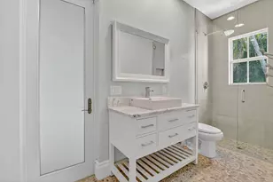 200 NW 10th St, Boca Raton, FL 33432 - Photo 32