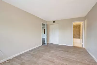 120 Sparrow Drive, Unit #213, Royal Palm Beach, FL 33411 - Photo 28