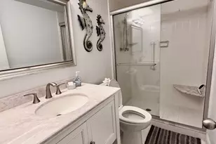 6 Garden St, Tequesta, FL 33469 - Photo 8