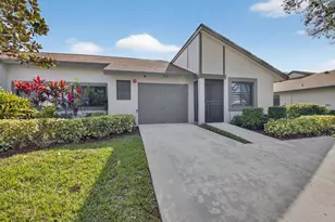 8136 Whispering Palm Dr, Boca Raton, FL 33496 - Photo 2