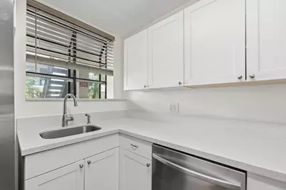 1250 S Military Trail, Unit #1612, Deerfield Beach, FL 33442 - Photo 6