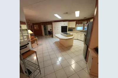 3393 Lake Overlook Place, Atlantis, FL 33462 - Photo 8