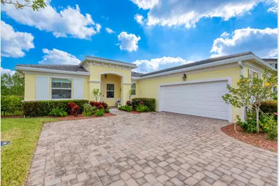 7214 NW Farnsworth Circle, Port Saint Lucie, FL 34987 - Photo 1