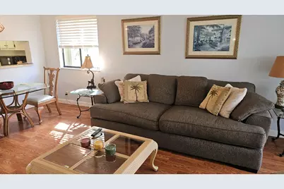 3138 Via Poinciana, Unit #209, Lake Worth, FL 33467 - Photo 8