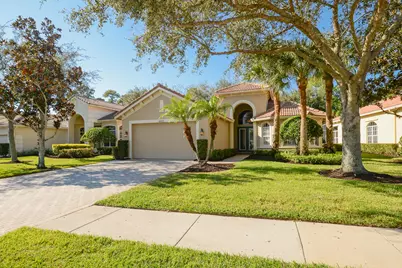 8813 Champions Way, Port Saint Lucie, FL 34986 - Photo 4