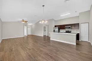 418 SW Fields Ave, Port Saint Lucie, FL 34953 - Photo 12