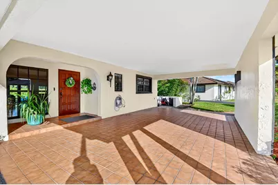 435 Pine Villa Drive, Atlantis, FL 33462 - Photo 4