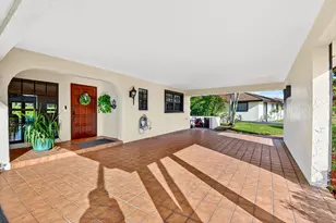 435 Pine Villa Dr, Atlantis, FL 33462 - Photo 4