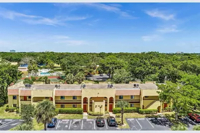 906 SW 9th Street Circle, Unit #204, Boca Raton, FL 33486 - Photo 4