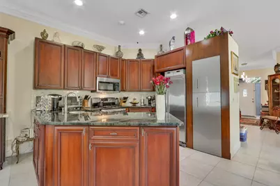 8241 Heritage Club Drive, West Palm Beach, FL 33412 - Photo 16