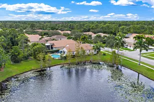 6784 SE Twin Oaks Cir, Stuart, FL 34997 - Photo 2