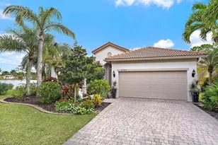 6784 SE Twin Oaks Cir, Stuart, FL 34997 - Photo 4