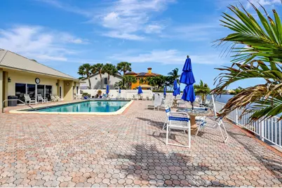 638 Snug Harbor Drive, Unit #E11, Boynton Beach, FL 33435 - Photo 40